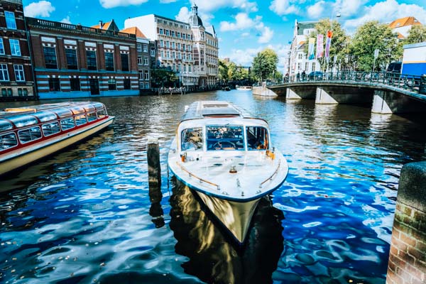 Grachten in Amsterdam - Kurzurlaub in Holland