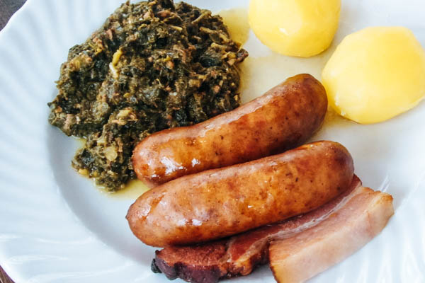 Pinkel mit Grünkohl - Kulinarische Reise durch Deutschland