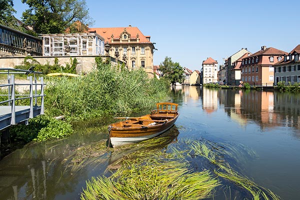 Blick auf einen Wasserlauf in Bamberg