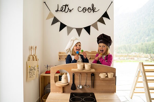 Kinderküche im Gemeinschaftsraum auf dem Preindlerhof