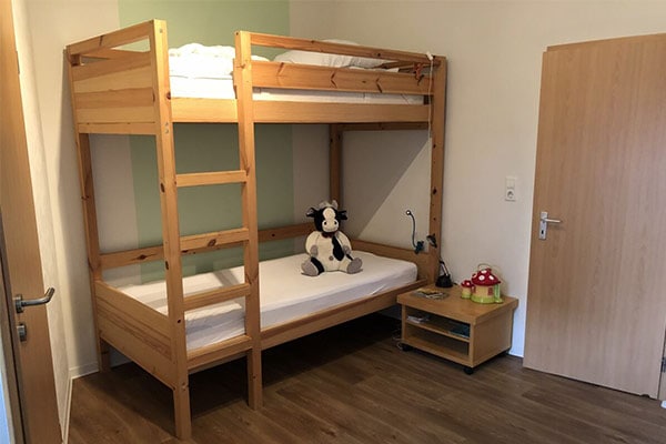 Kinderzimmer mit Etagenbett in der Ferienwohnung auf dem Müritz-Hof Knust