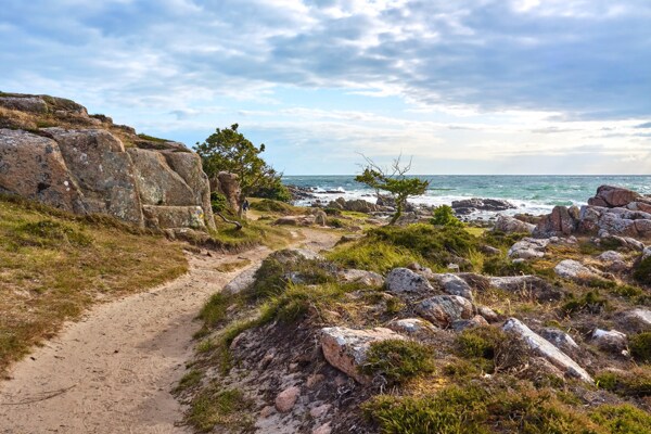 Wanderweg am Meer auf Bornholm